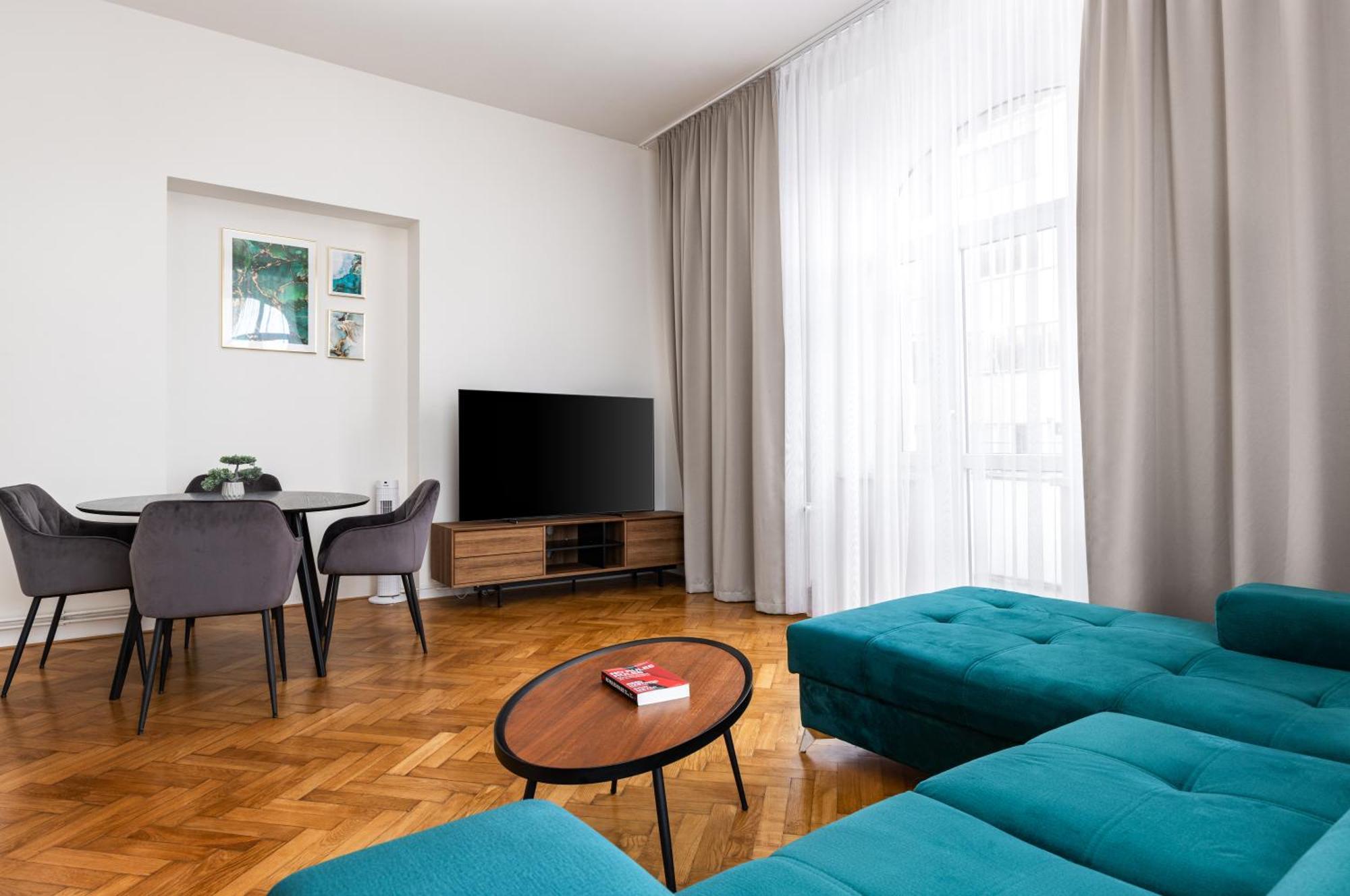 Stay2Gether City Buzz Apt - O2 Arena - Sleeps 6 Prague Luaran gambar